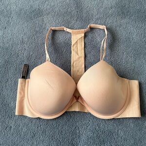 Victoria’s Secret T-shirt t-strap bra lightly lined pink size 38C